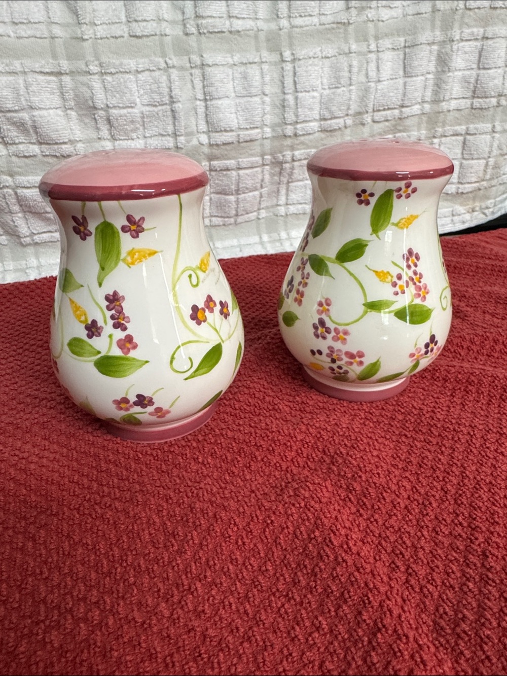 Paula Deen Floral Ceramic Salt and Pepper Shakers - Pink